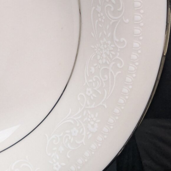 Noritake Ivory China Japan 7565 Sorrento Replacement Pieces Lot of 4 Read - Picture 3 of 10